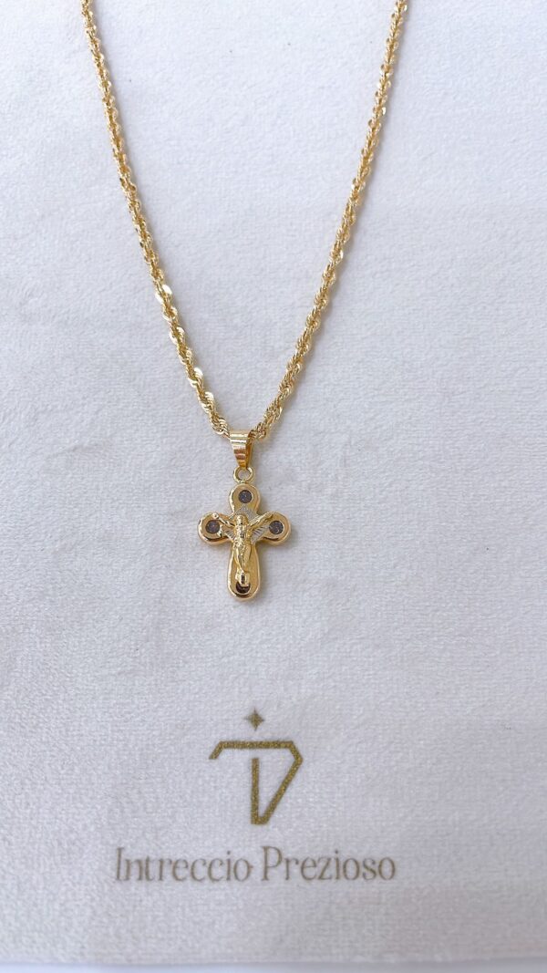 Collana funetta con Croce